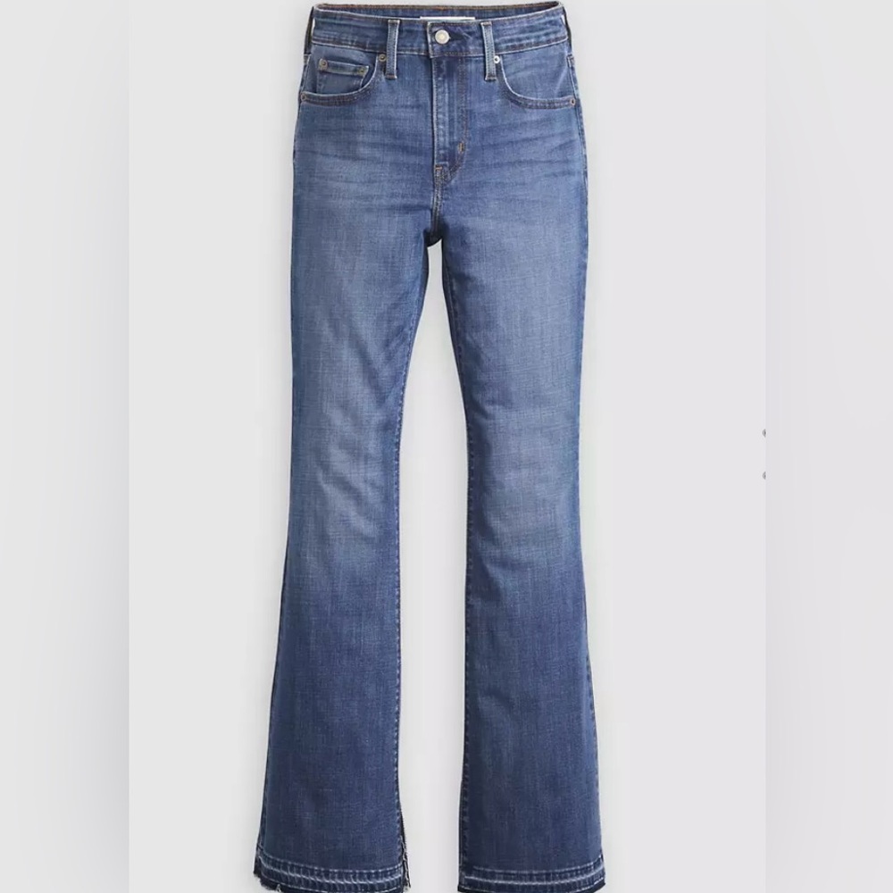 NWT LEVIS 726 FLARE JEANS SIZE 26 X 32